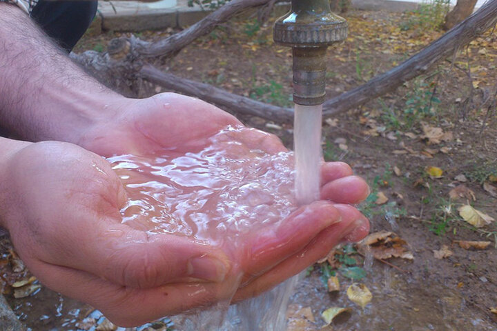 فرماندار مشکلات آب شرب ۱۵ روستای هرسین را بررسی کرد