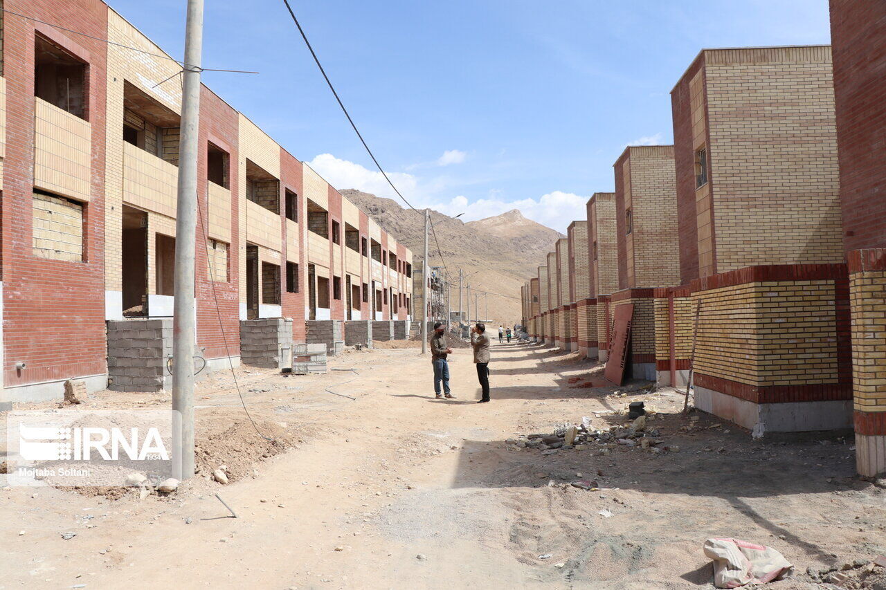 ساخت یک هزار واحد مسکونی برای مددجویان کمیته امداد امام استان مرکزی هدف گذاری شد