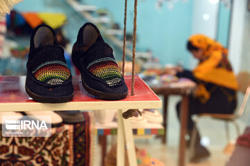 Making traditional shoes “Giveh” in Iran