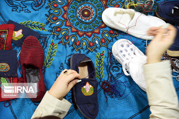 Making traditional shoes “Giveh” in Iran