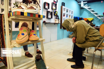 Making traditional shoes “Giveh” in Iran