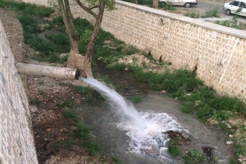 فرماندار آستارا برخورد قانونی با مصرف غیرمجاز آب را خواستار شد