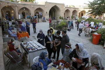 نمایشگاه صنایع دستی