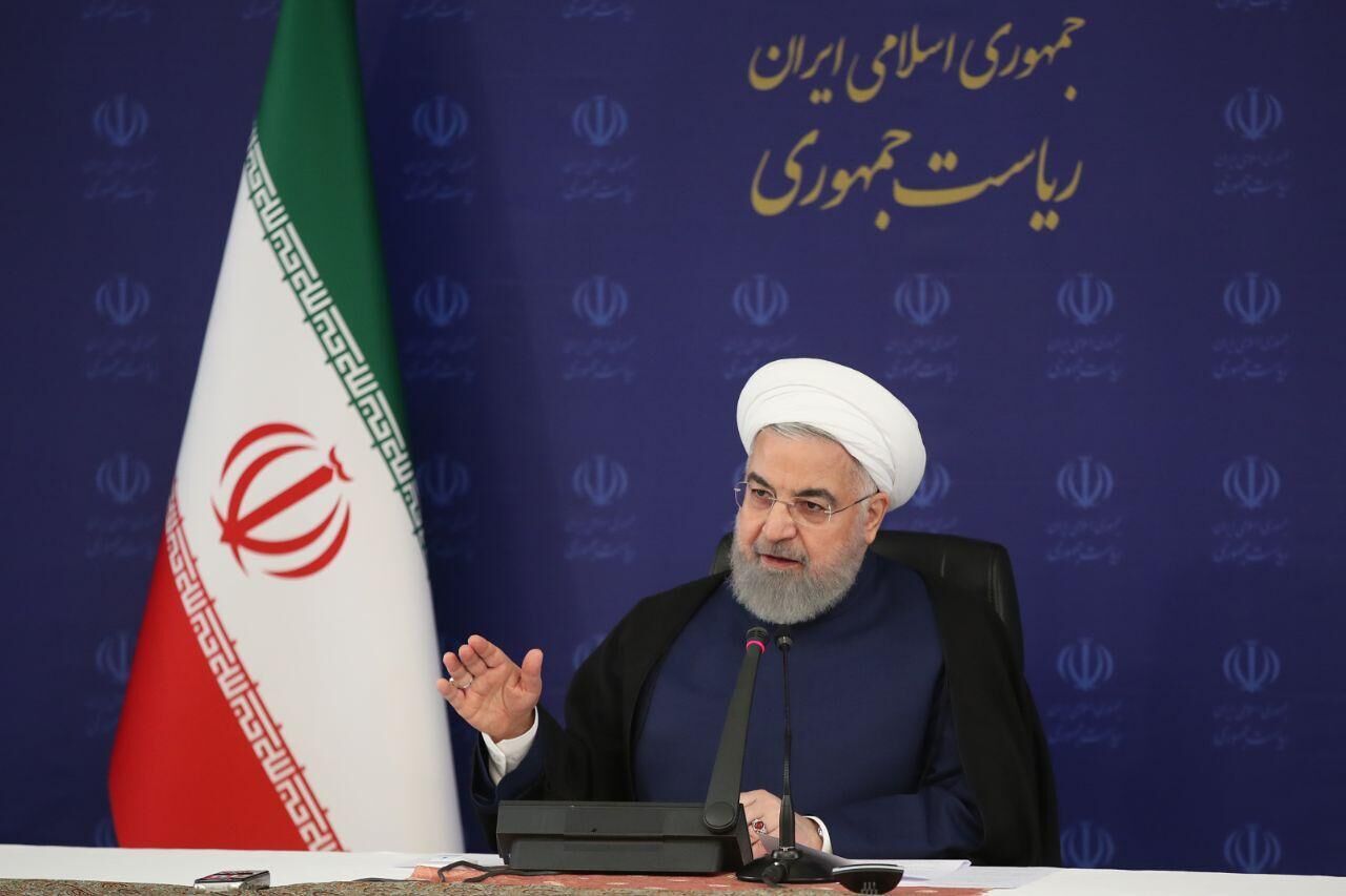 Iran president opens three important oil projects