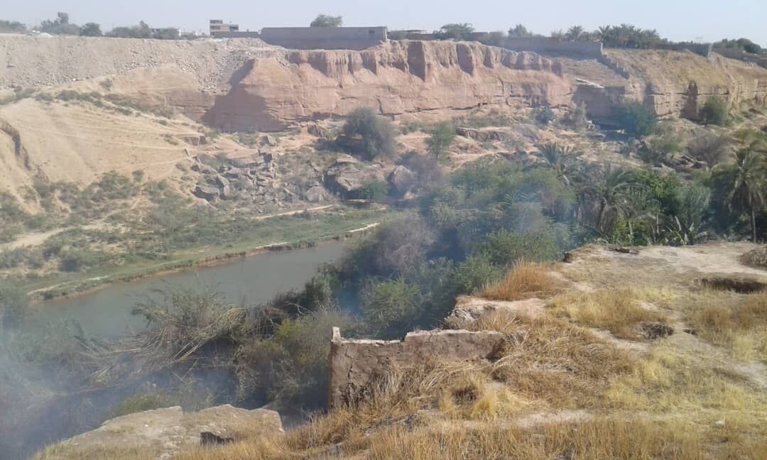 وقوع آتش‌سوزی در باغ خان شوشتر 