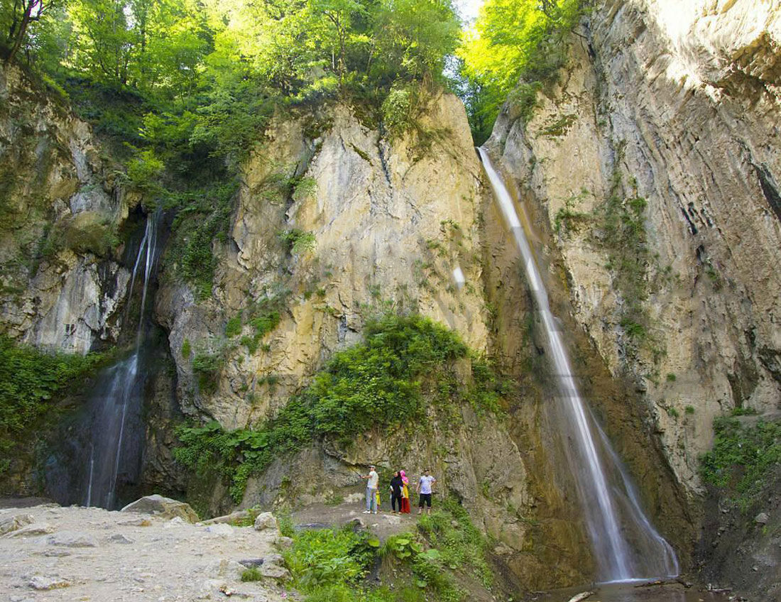 ایجاد زیرساخت‌ گردشگری در آبشار زیارت گرگان و چند خبر کوتاه از گلستان