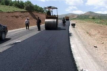 ۵۴ درصد راه‌های روستایی خراسان رضوی آسفالت شد