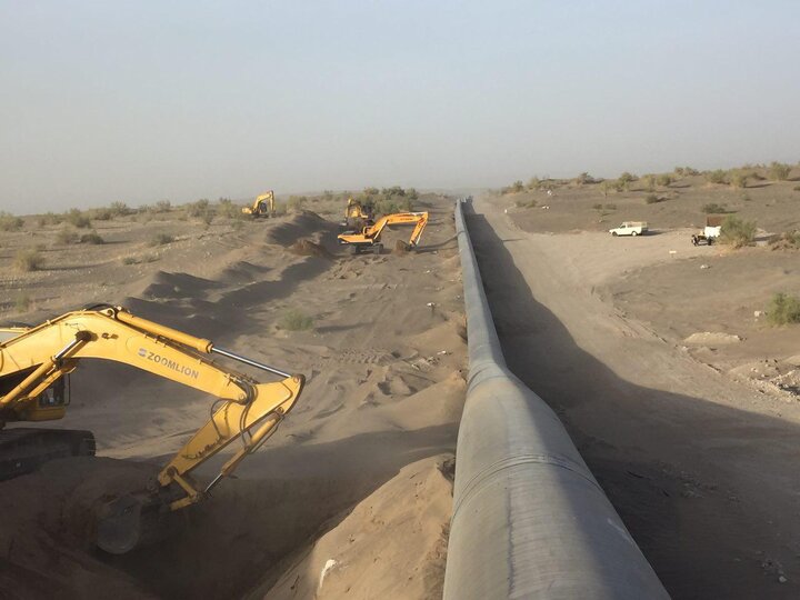 عملیات انتقال خط لوله انتقال گاز ایرانشهر به چابهار ۵۰درصد پیشرفت دارد