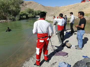 جوان کنگاوری در رودخانه گاماسیاب غرق شد