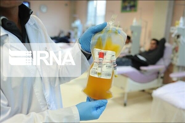 درمان بیماران کرونایی به روش پلاسمای خون در آبادان آغاز شد