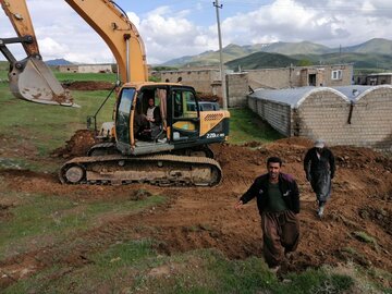 احداث جاده غیرمجاز در مراتع روستای سقز متوقف شد