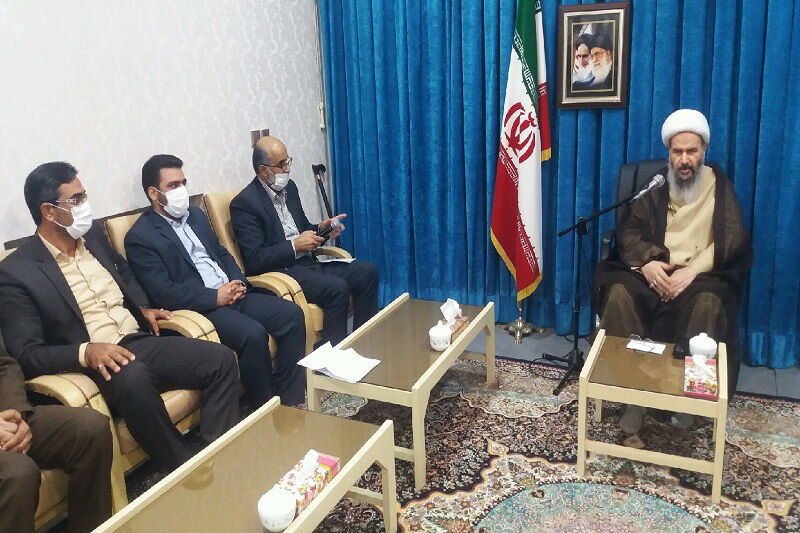 دشمن به دنبال انحراف جوانان در فضای مجازی است