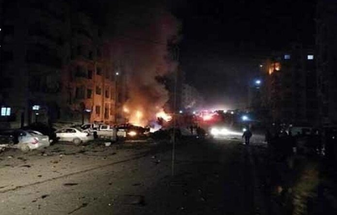 انفجار خودرو در شهر مرزی سوریه و ترکیه ۴ کشته برجا گذاشت