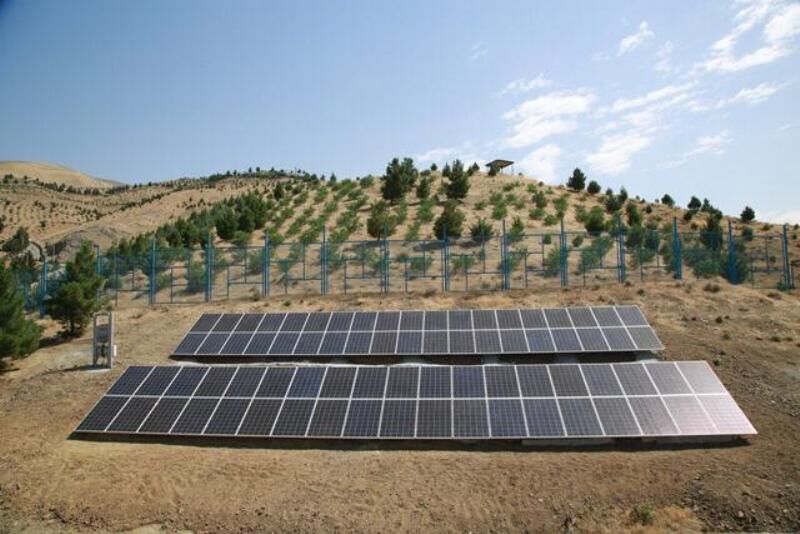 ٢١ مولد نیروگاه خورشیدی در آذربایجان‌غربی فعال است 