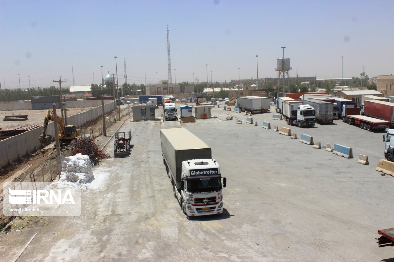 ۱۴۷ هزار تن کالای استاندارد از مرز مهران صادر شد