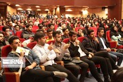 تحقق جهش تولید در اصفهان در گرو نگاه خوش‌بینانه به کارآفرینان جوان
