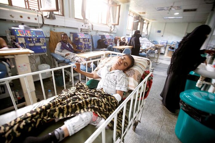 هشدار وزیر بهداشت یمن نسبت به وقوع فاجعه بزرگ در بیمارستان‌ها