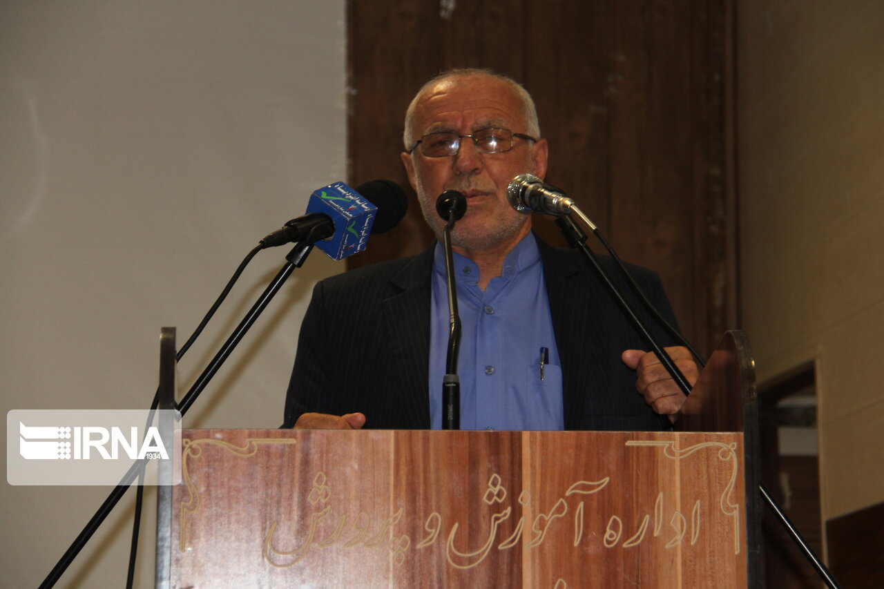 نماینده مردم ایذه: بجای گرایش سیاسی، توان مدیریت را ملاک ارزشیابی قرار می دهیم