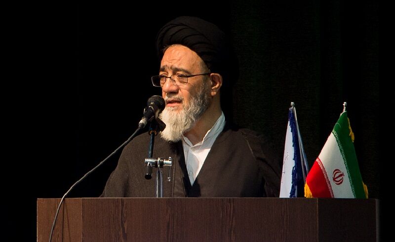 امام جمعه تبریز: مسئولان اجرایی با نمایندگان مجلس تعامل کنند