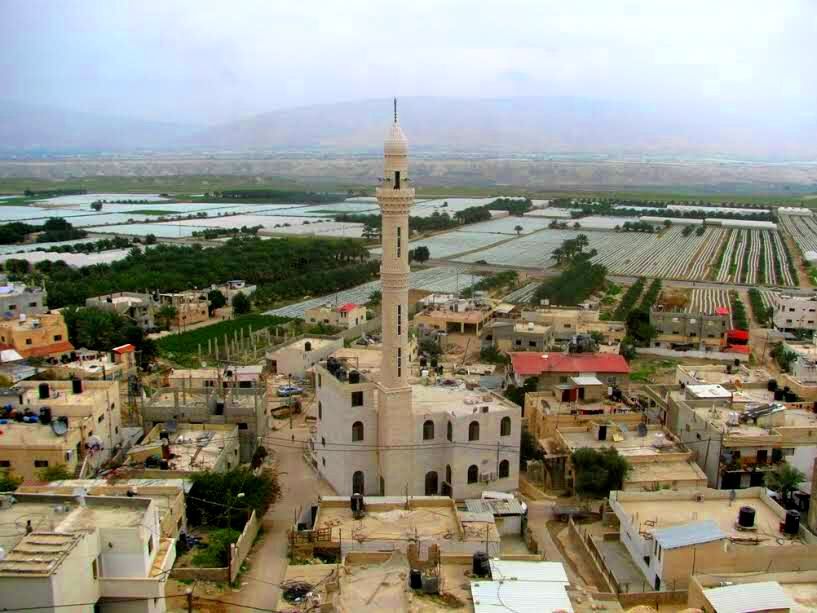 الزبيدات.. اطلالة ساحرة مهددة بالضم الزبيدات.. اطلالة ساحرة مهددة بالضم