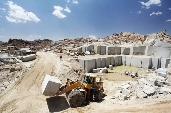 ۲ میلیون و ۹۰ هزارتن موادمعدنی از استان بوشهر صادر شد