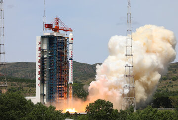 پرتاب ماهواره جدید چین، فروش بلیط برای تماشای پرتاب‌های فضایی