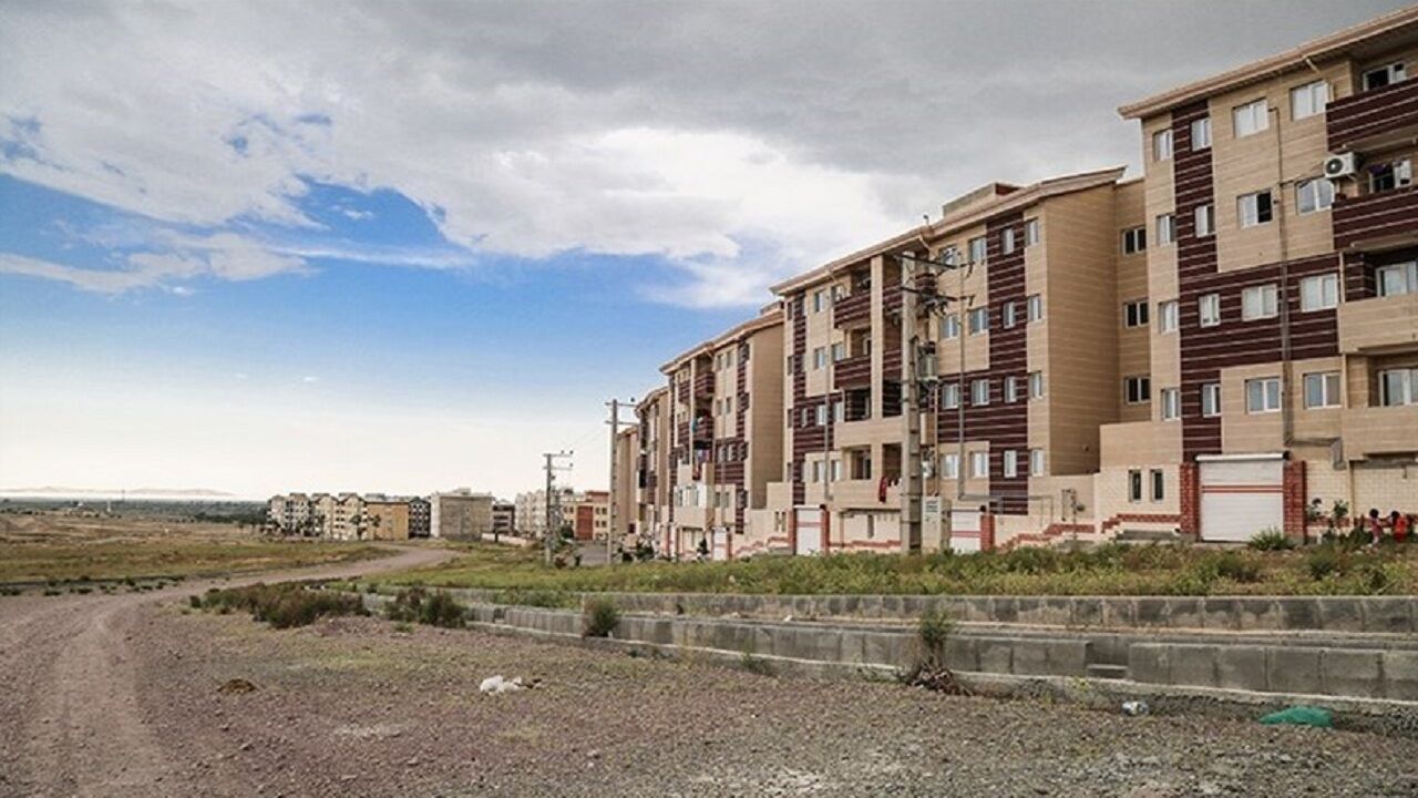 بیش از ۹۱ درصد واحدهای مسکونی شهر گلمان ارومیه بهره‌برداری شده است