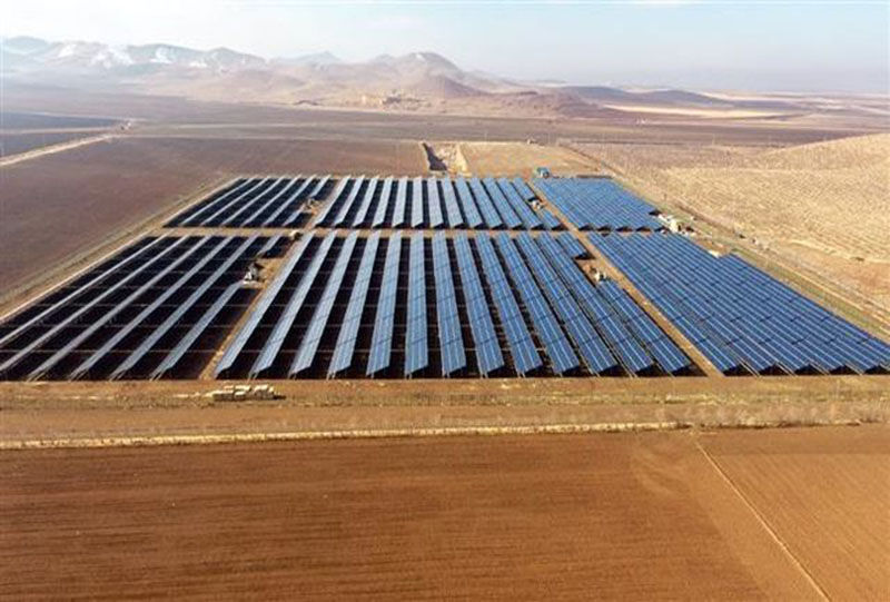هر بام سیستان و بلوچستان یک نیروگاه خورشیدی 