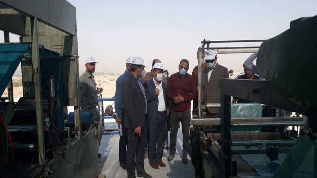 کارگاه بازیافت لاستیک‌های فرسوده در برازجان راه‌اندازی شد

