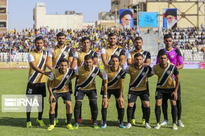 نبود ثبات در تیم فوتبال قشقایی شیراز و خطر سقوط به دسته دوم