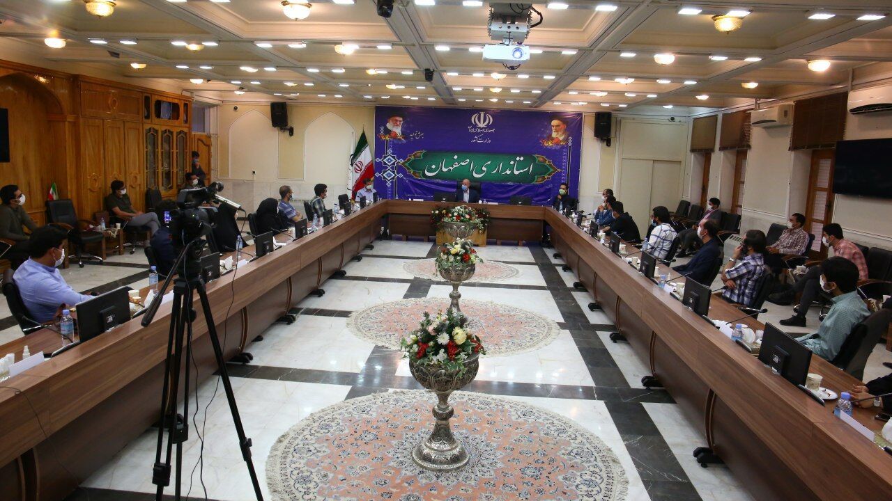 استاندار اصفهان: توسعه فرهنگی، زیربنای توسعه اقتصادی است استاندار اصفهان: توسعه فرهنگی، زیربنای توسعه اقتصادی است