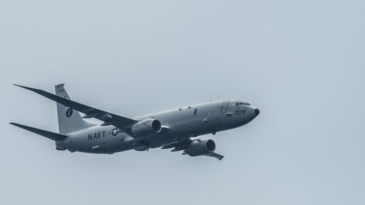 هواپیمای جاسوسی آمریکا در سواحل جنوب چین