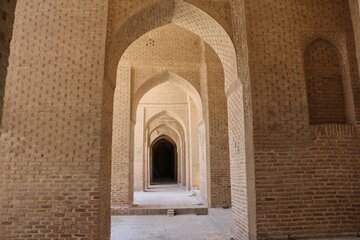 Mosquée du vendredi de Varamin, près de Téhéran