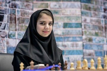 La jeune prodigue iranienne dans l'équipe de rêve de l'Olympiade mondiale d'échecs