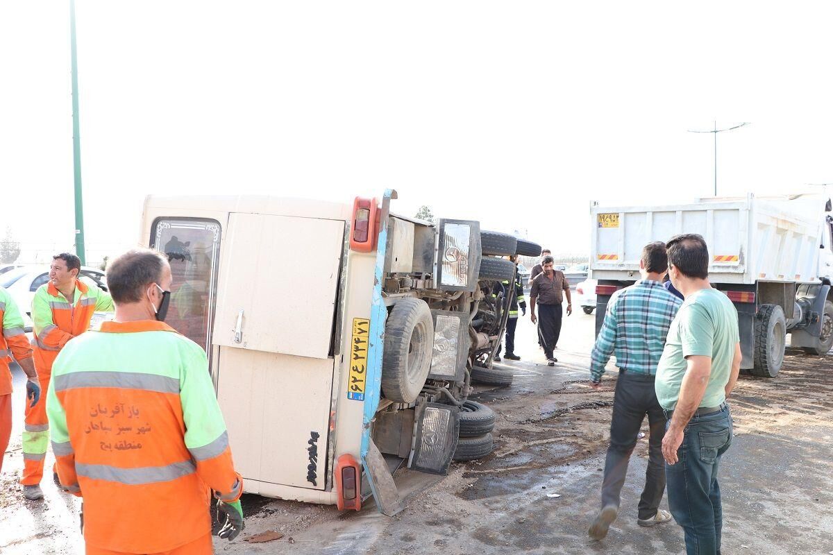وقوع ۲ فقره حادثه رانندگی در اصفهان ۲۰ مصدوم برجا گذاشت