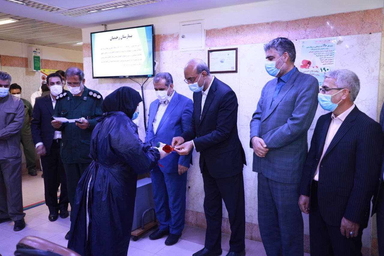 استاندار قزوین از بیمارستان رحیمیان الوند بازدید کرد
