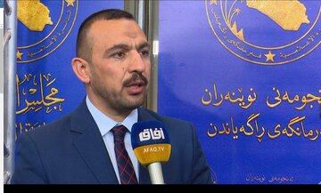 نماینده عراقی: سخنان رهبر ایران پیام به آمریکایی‌ها بود