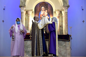 La fête de la Transfiguration dans la cathédrale Saint-Sarkis de Téhéran