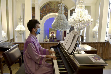 La fête de la Transfiguration dans la cathédrale Saint-Sarkis de Téhéran