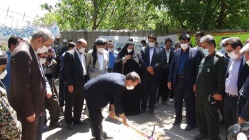 عملیات احداث مدرسه روستای آریان سروآباد آغاز شد