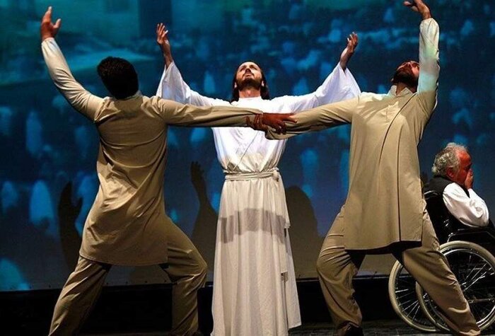 تئاتر مردمی بچه‌های مسجد در قالب هنر نقالی و پرده‌خوانی احیا می‌شود
