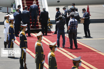 Iraqi PM arrives in Tehran