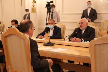 Zarif and Lavrov discuss regional, international issues