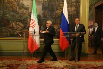 Zarif and Lavrov discuss regional, international issues