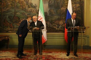 Zarif and Lavrov discuss regional, international issues