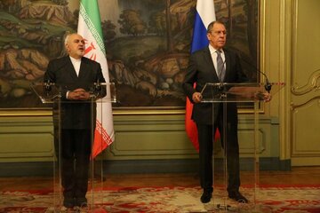 Zarif and Lavrov discuss regional, international issues