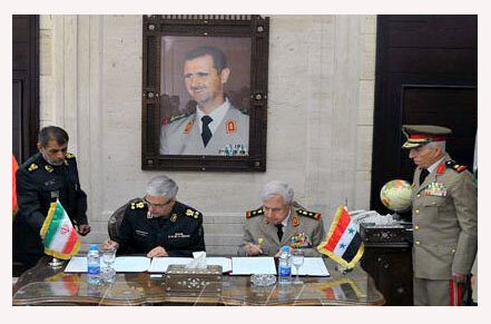پایگاه عربی 21 : توافق نظامی ایران و سوریه پیامهای مهمی برای منطقه دارد