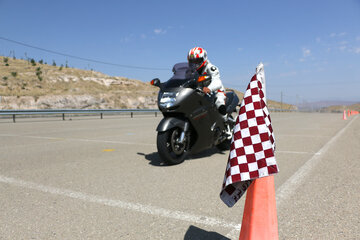 Course de moto à Tabriz