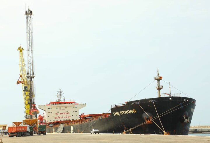 نخستین کشتی حامل آبزیان از بندرچابهار به تایلند ارسال شد