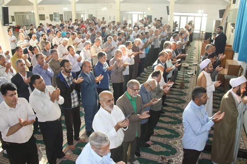 امام‌جمعه آستارا افزایش حضور مسئولان در نمازجمعه را خواستار شد